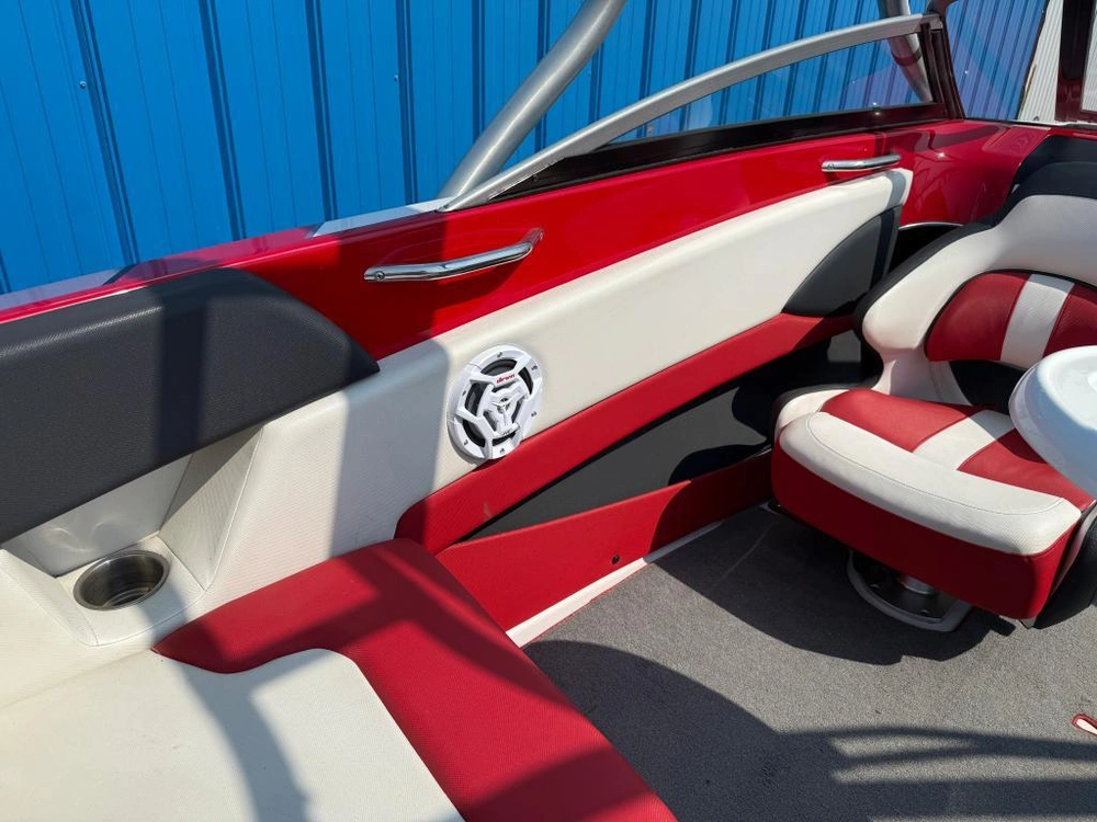 Glastron 205 Gts 2013 alt