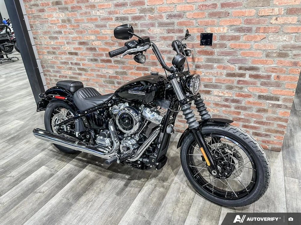 2026 Harley-davidson Street Bob alt