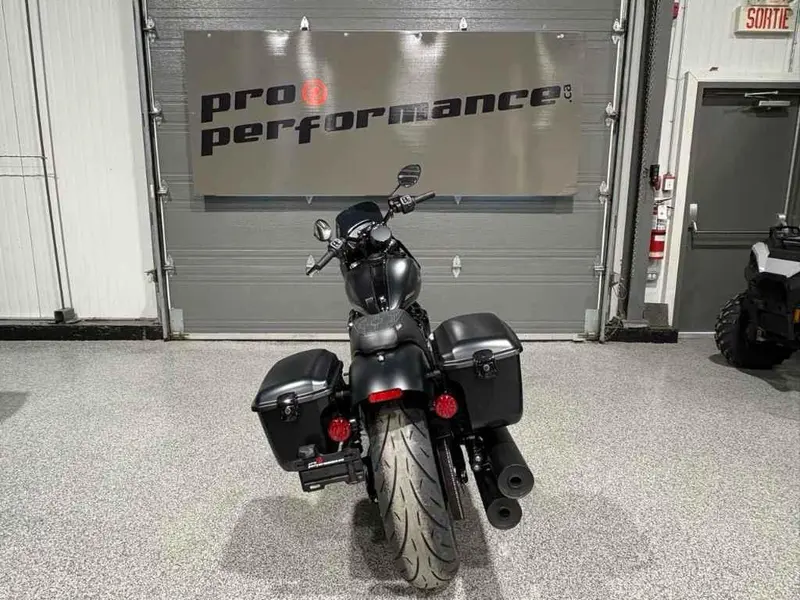 2025 Indian Motorcycle Sport Chief RT thumbnail 5
