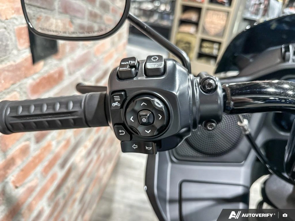 2026 Harley-davidson Road Glide alt