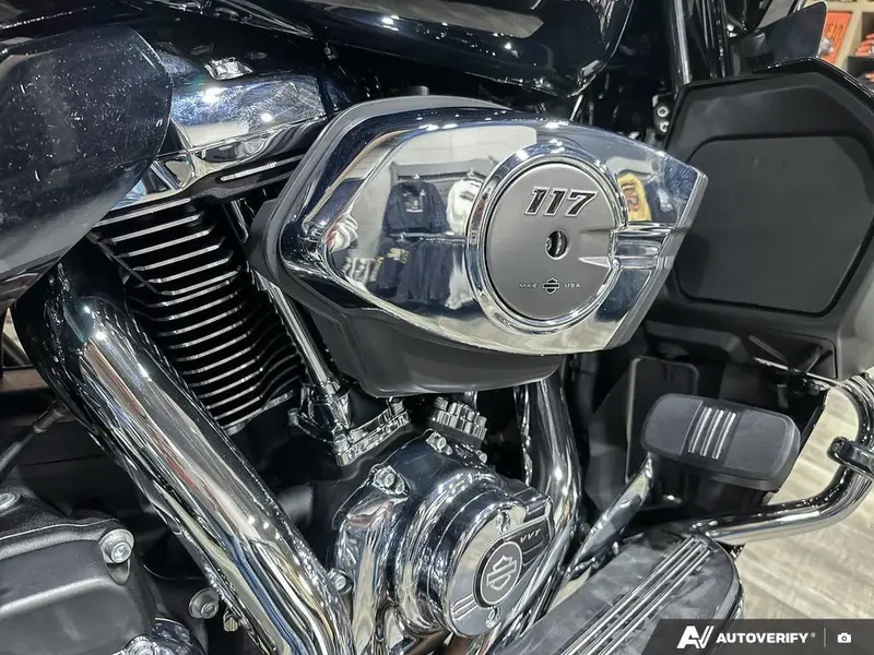 2026 Harley-Davidson Street Glide Limited thumbnail 8