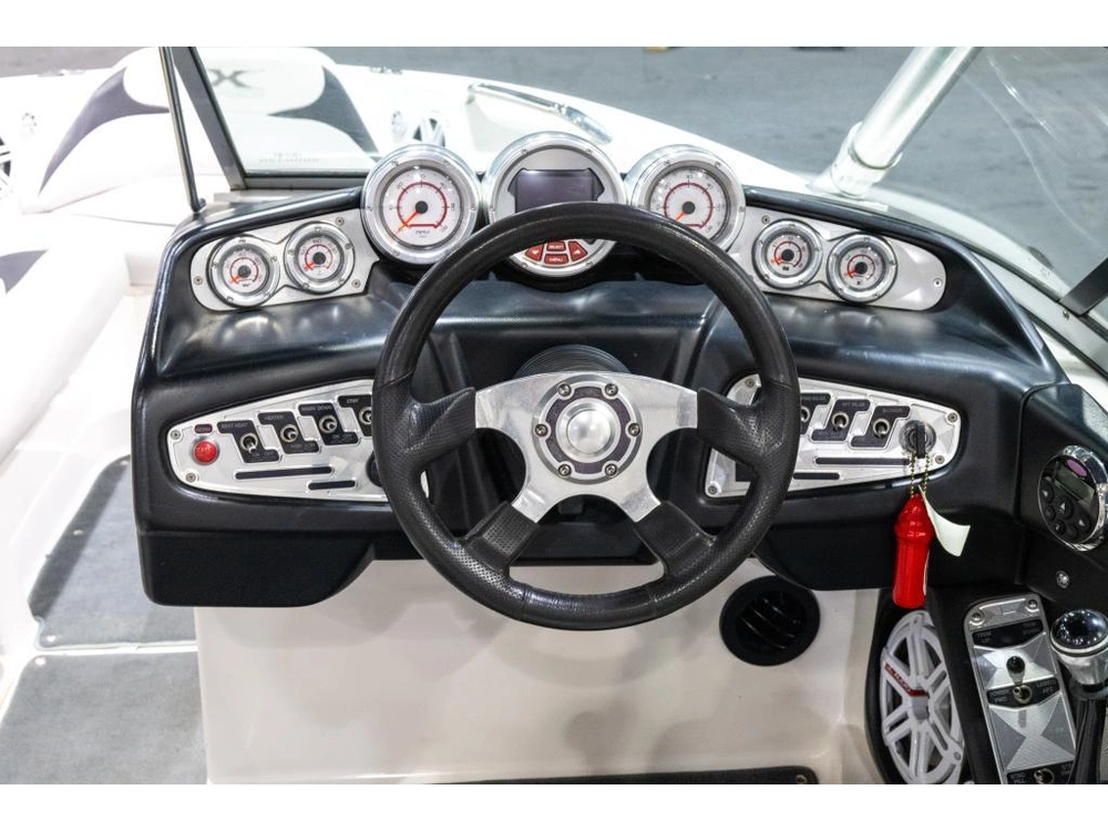 Mastercraft X15 2008 alt
