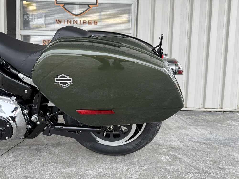 2026 Harley-davidson Low Rider St alt