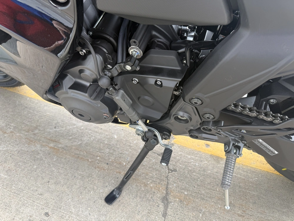 Yamaha Yzf-r7 2026 alt