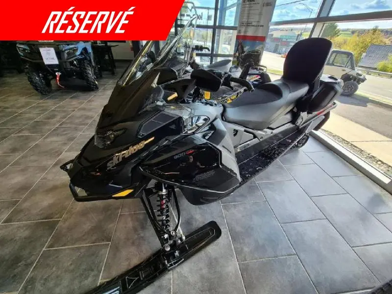 Ski-doo Grand Touring Le 900 Ace Turbo Silent Track Ii 1.25'' E.s. 2026 alt