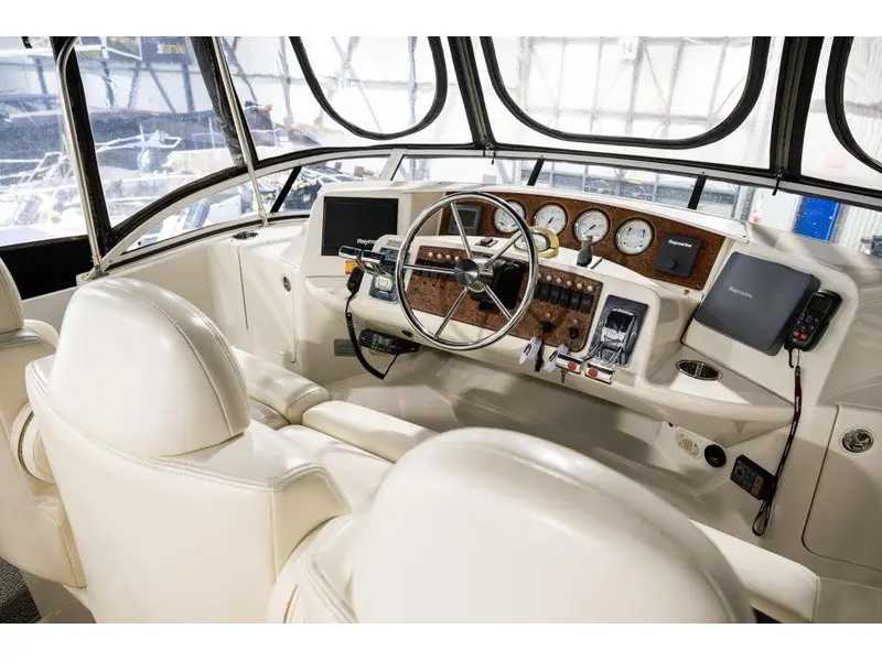 2003 Silverton Marine 390 MOTOR YACHT thumbnail 22