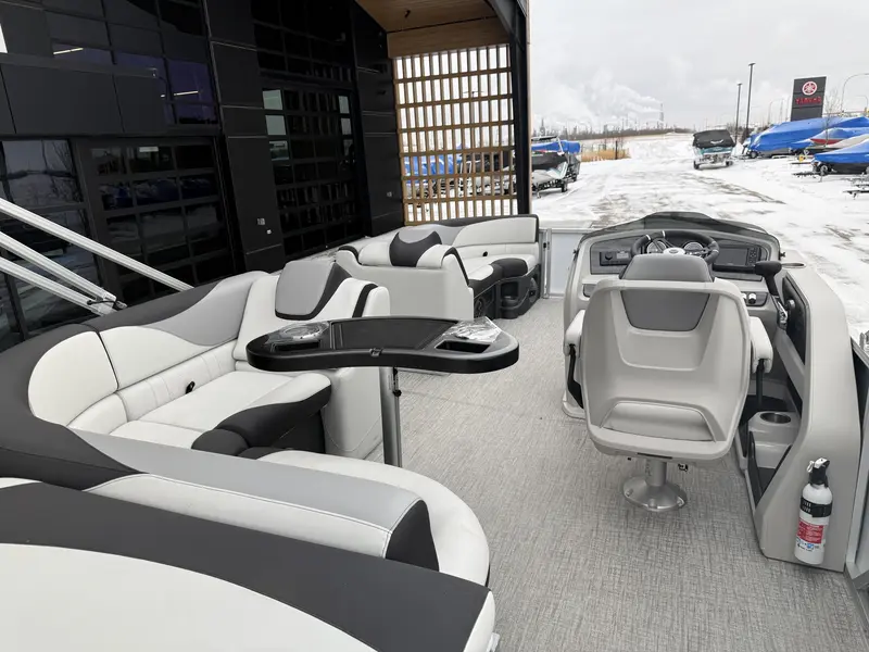 Legend Q-SERIES 21 C 2025