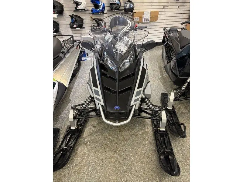 2025 Polaris 550 VOYAGEUR LXT ES NORTHSTAR EDITION