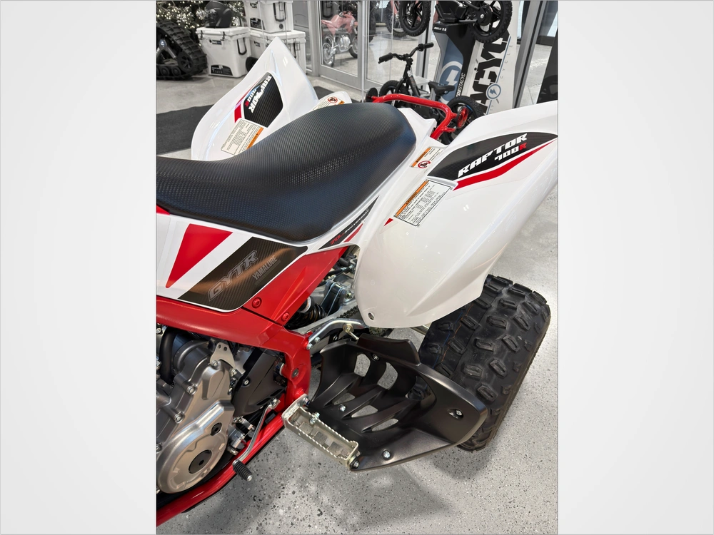 2026 Yamaha Raptor 700r Se 70th Anniversary alt