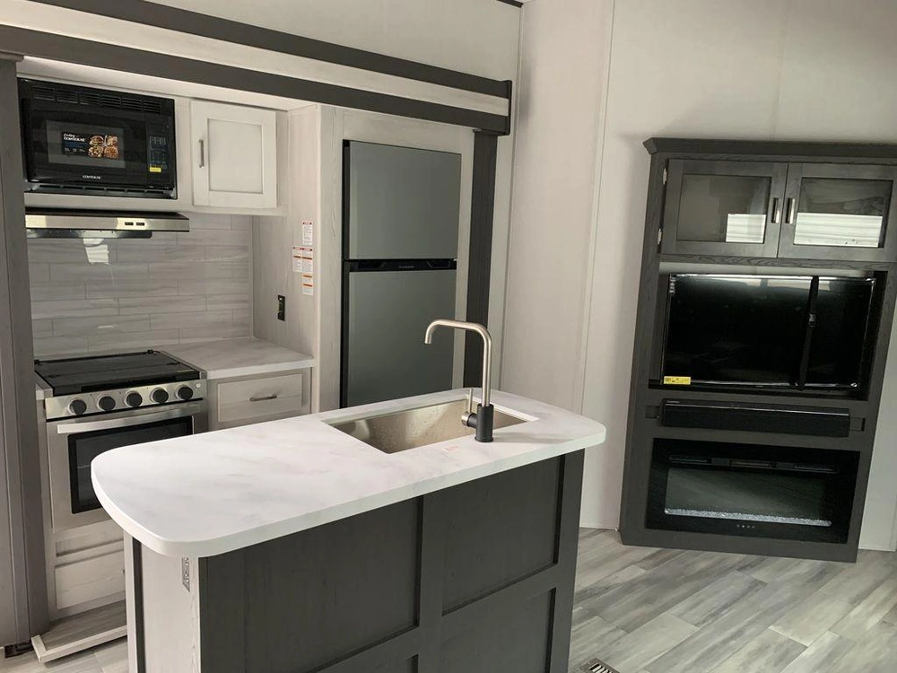 2022 Keystone Rv Sprinter 35bh alt
