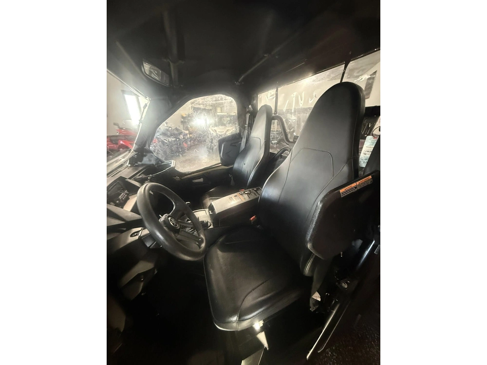 Yamaha Wolverine 850 X2 2021 alt