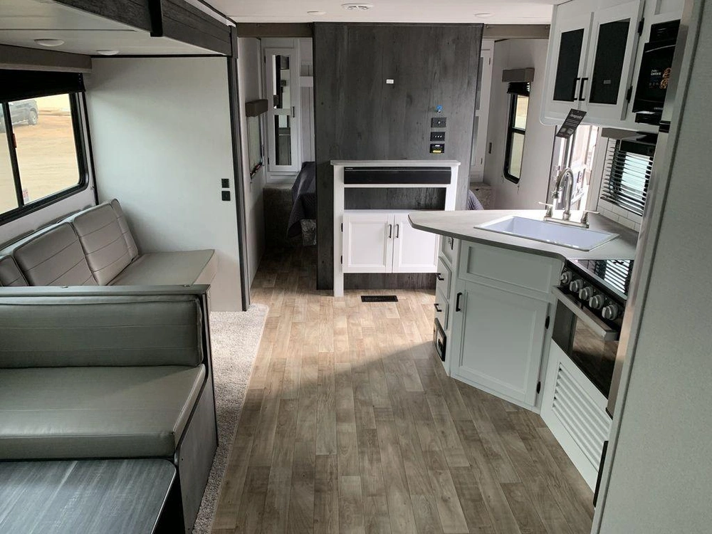 2022 Keystone Rv Hideout 290qb alt