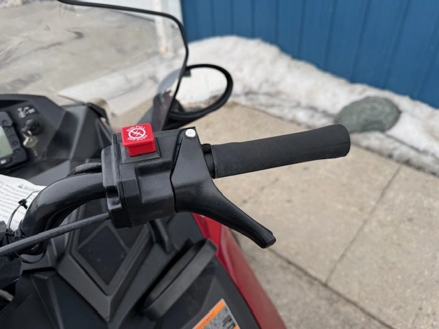 2023 Polaris Indy Lxt 550 alt