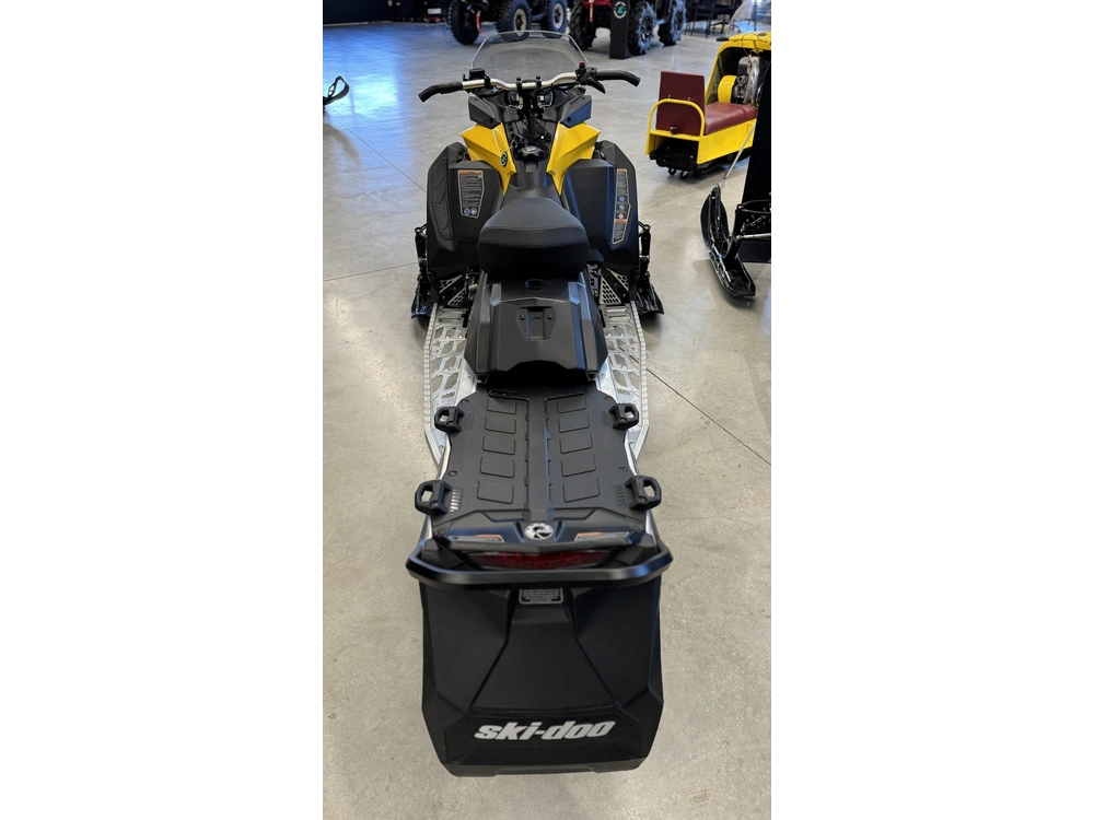 2025 Ski-doo Mxz Sport 600efi Yl 137 1.2rs 25 600 Efi 137 1.25 alt
