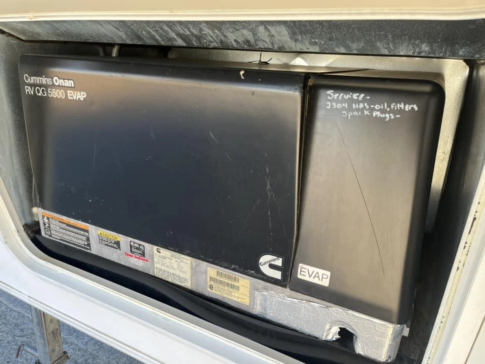 Keystone Rv Fuzion Fz302 2009 alt