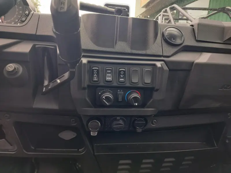 2026 Polaris Ranger XP 1000 NorthStar Premium thumbnail 6