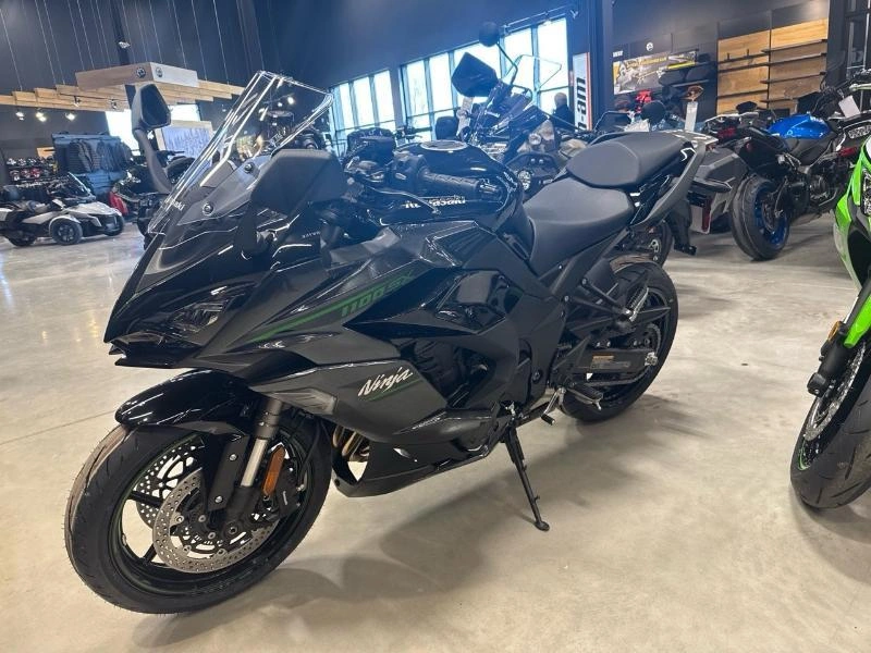 Kawasaki Ninja 1100sx 2025 alt