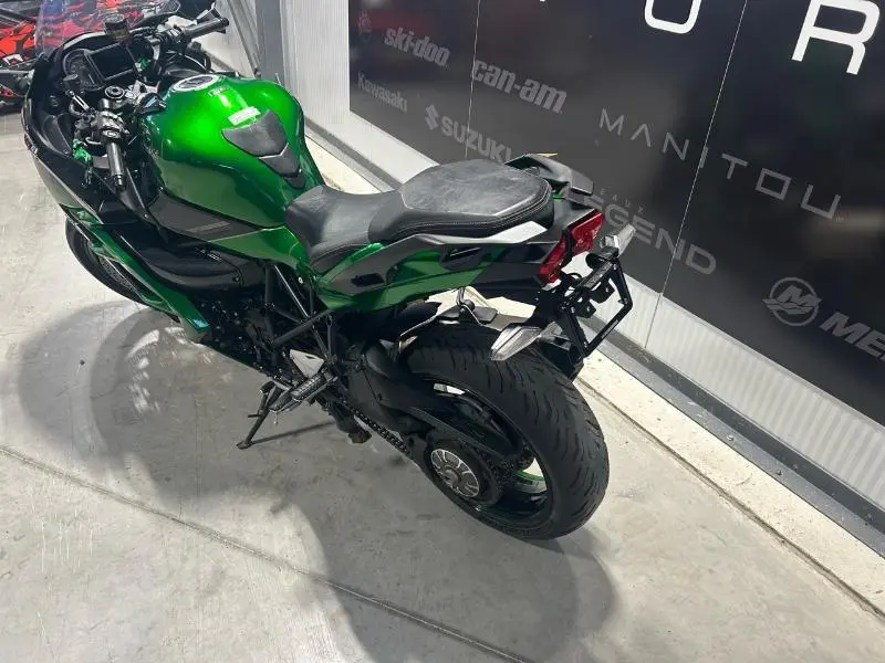 Kawasaki Ninja H2 2018 alt