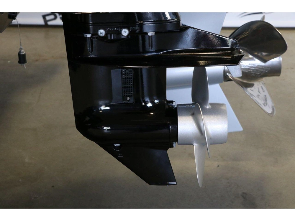 Lund Boat Co Lund 1875 Crossover Xs + Mercury 175 Hp & Remorque 2025 alt