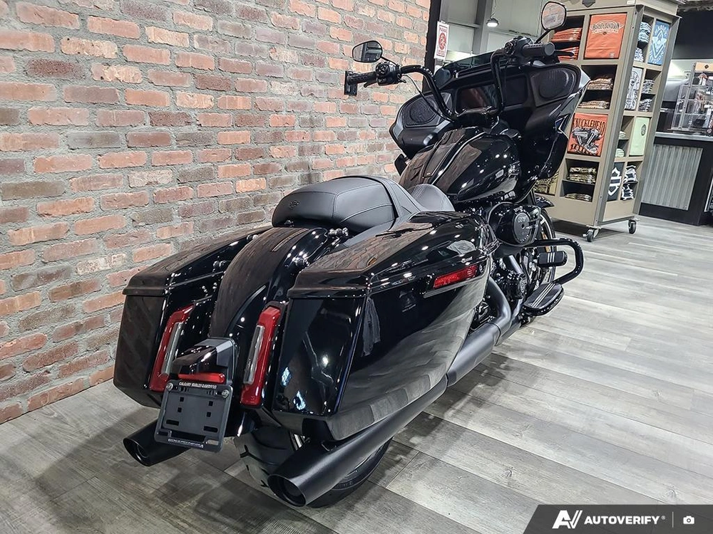 2026 Harley-davidson Road Glide alt