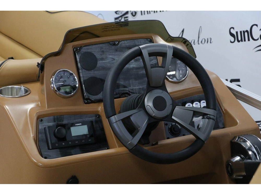 Avalon Venture 2180 Rear Fish + Mercury 60 Hp 2025 alt
