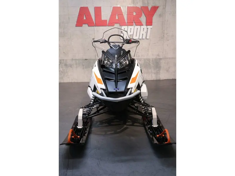 Polaris 550 VOYAGEUR 155 ES ENR. 2024