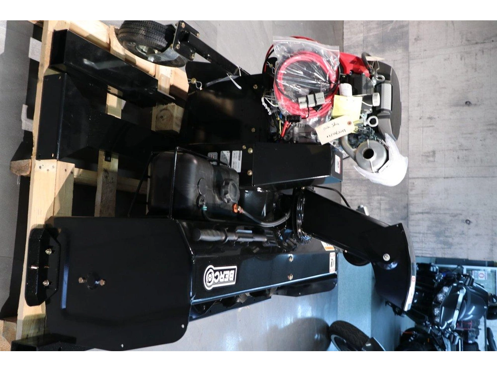 Bercomac Bercomac Premium 54'' + Moteur Honda 22 Hp 2025 alt