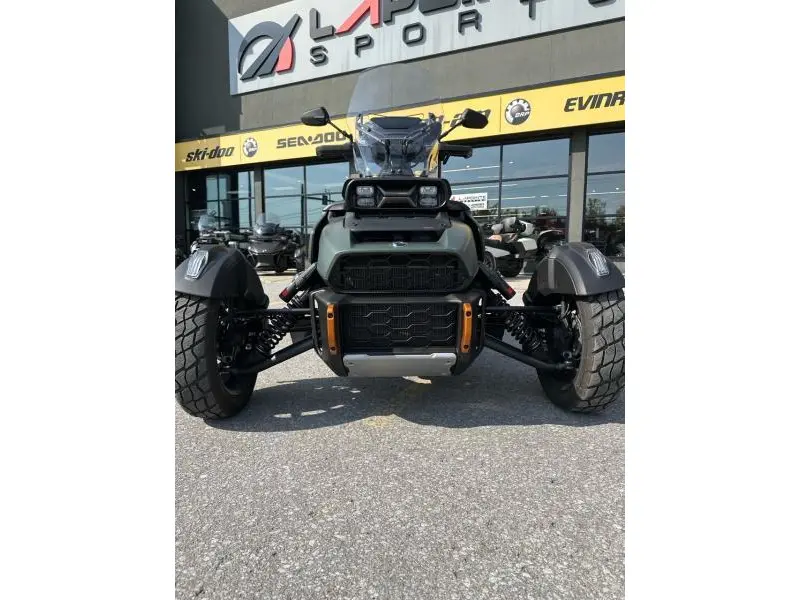 Can-Am Canyon Redrock 2025