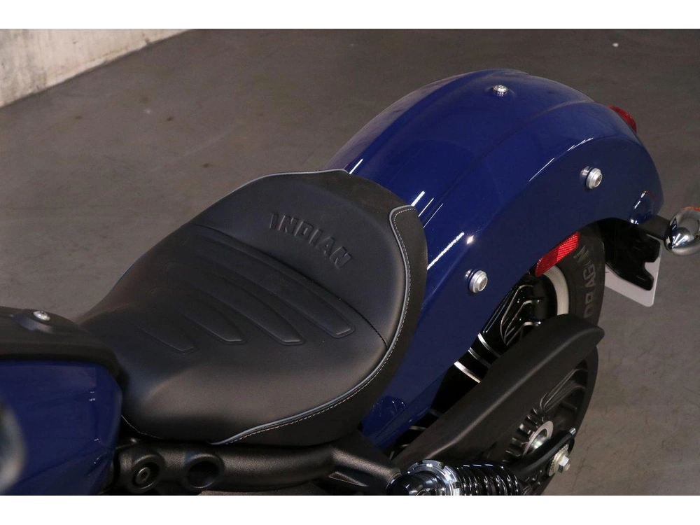 2025 Indian Motorcycle Scout Sixty Classic Limited alt