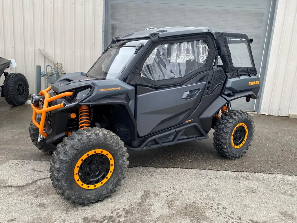 2024 Can-Am Commander XT-P 1000R