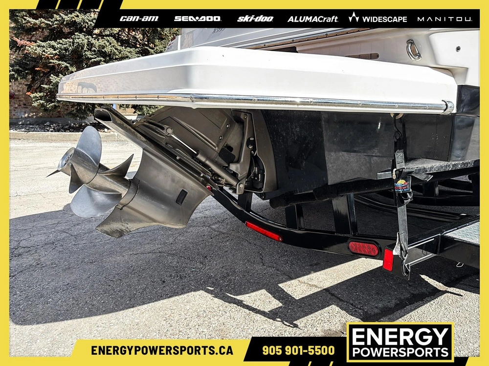 2013 Regal Regal 2300 alt