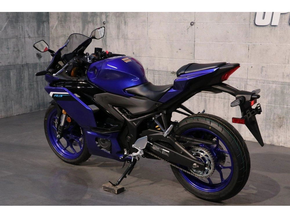 Yamaha Yzf-r3 2025 alt