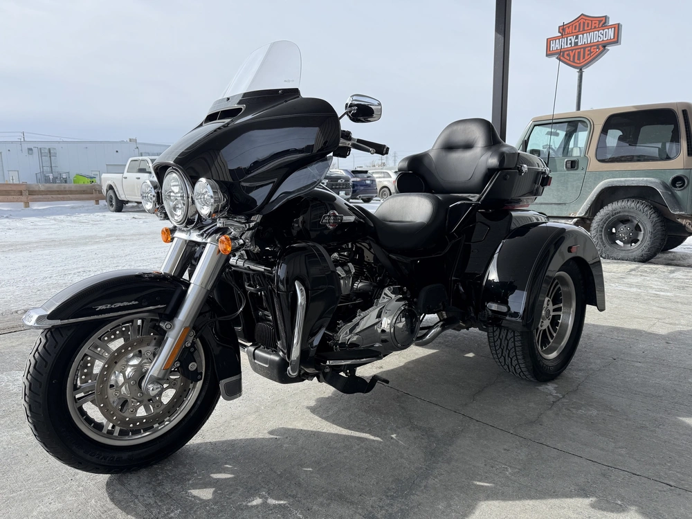 2023 Harley-davidson Tri Glide Ultra alt