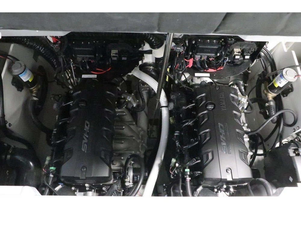 2025 Yamaha 255xd alt