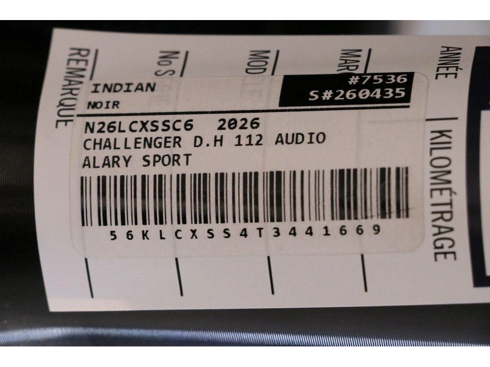 Indian Motorcycle Indian Challenger Dark Horse +112 & Powerband Audio 2026 alt