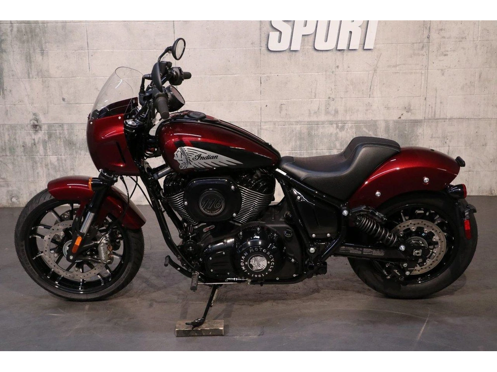 Indian Motorcycle Sport Chief 2025 alt