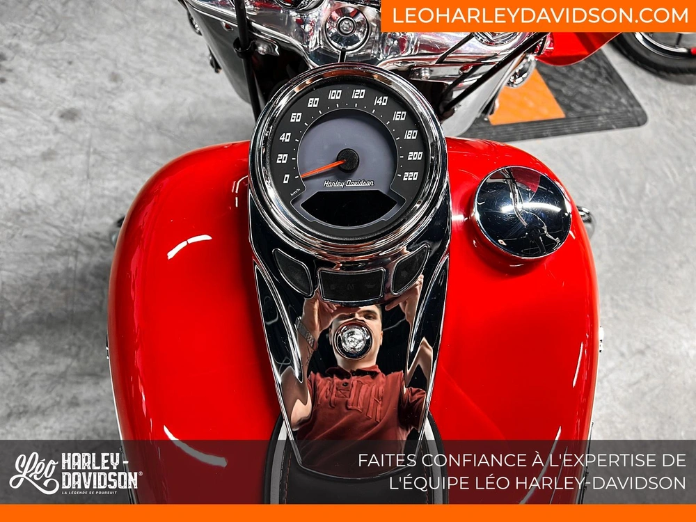 Harley-davidson Fli Hydraglide 2024 alt