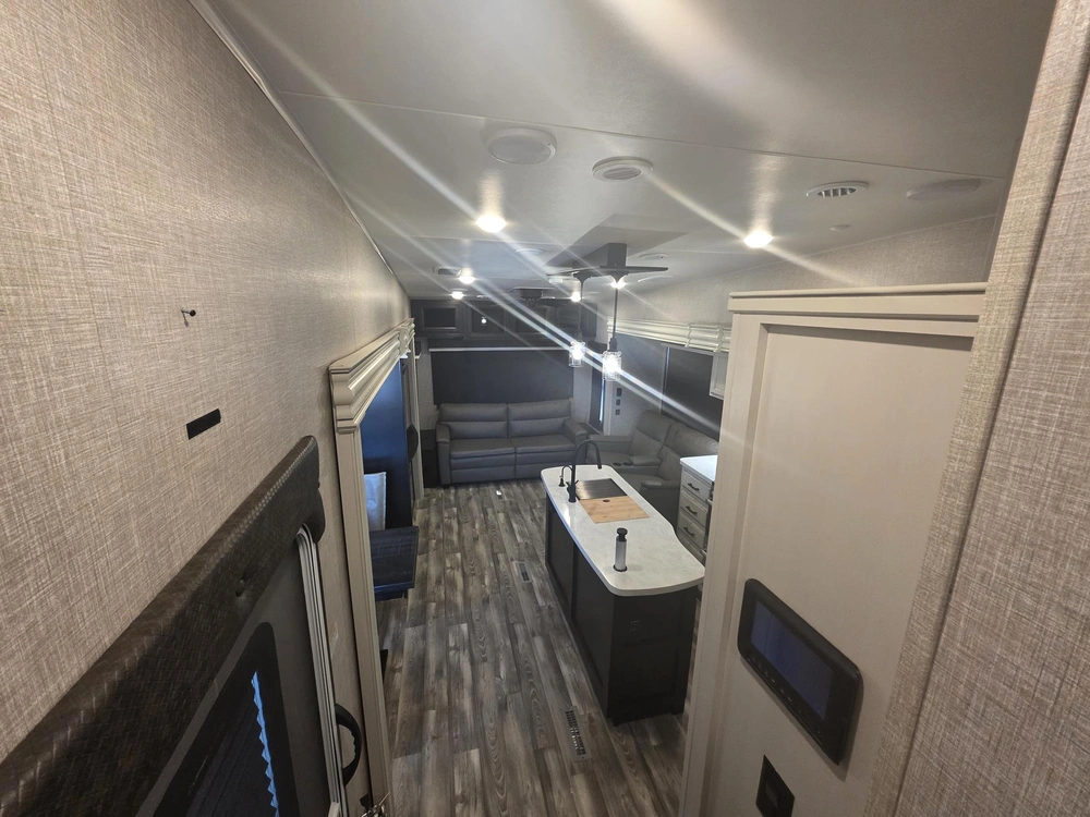2022 Jayco Eagle 317rlok alt