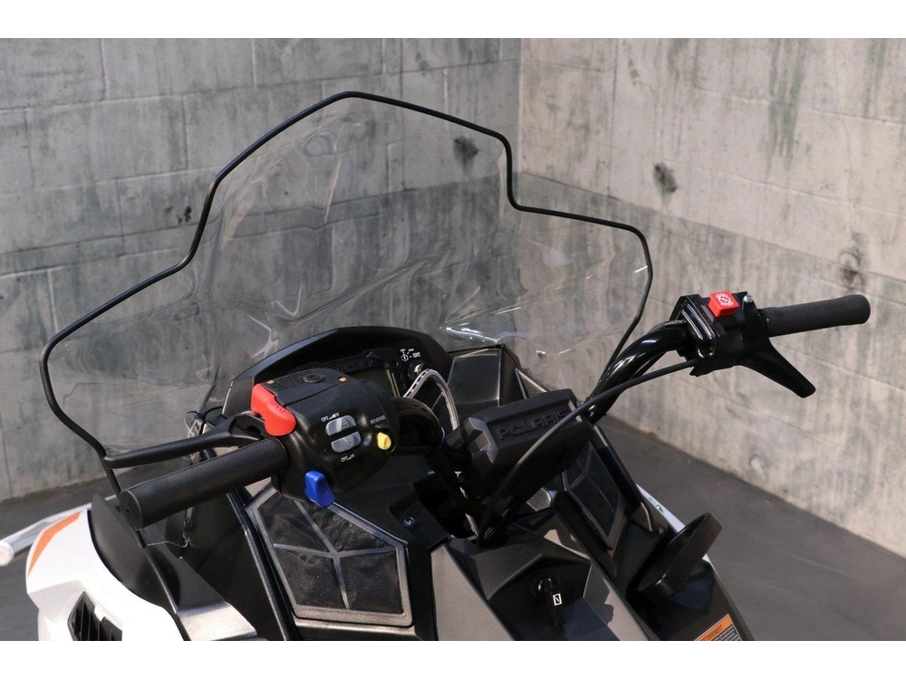 Polaris Polaris 550 Voyageur 144 Es Enr. 2024 alt