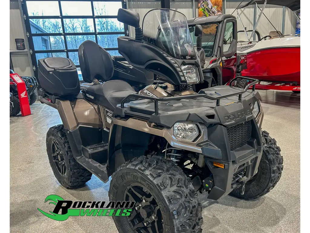 Polaris SPORTSMAN 570 TOURING PREMIUM EPS with WINCH, WINDSHIELD, HEATED GRIPS, NEW TIRES, REAR CARRYING BOXES!! 2021