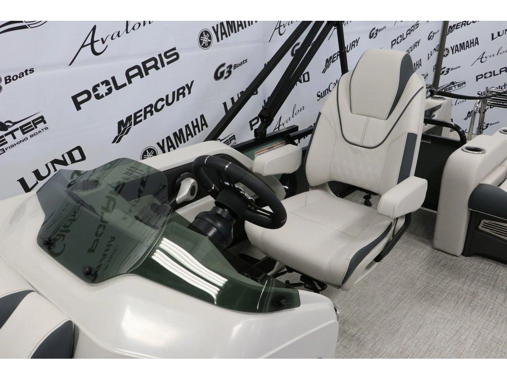 2026 Avalon Avalon Lsz 2385 Versatile Rear Bench Platinum + Yamaha Vmax 150 Hp alt