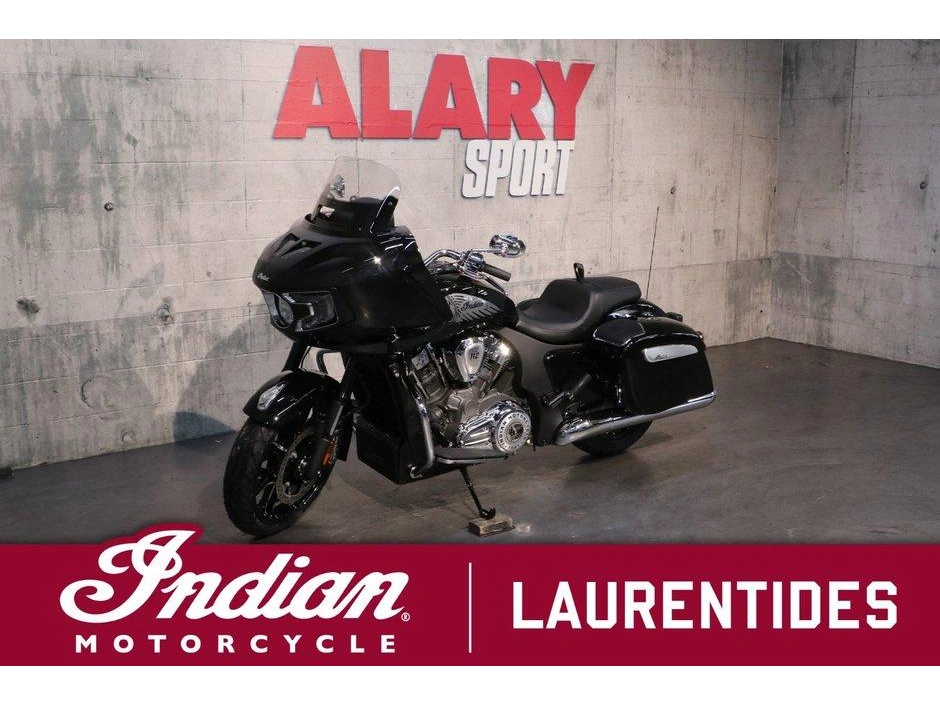 2026 Indian Motorcycle Indian Challenger Limited + 112 & Powerband Audio alt