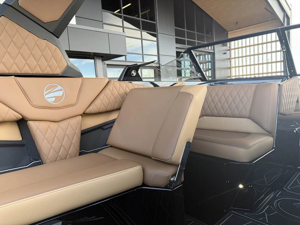 2026 Tige Boats Z3 alt