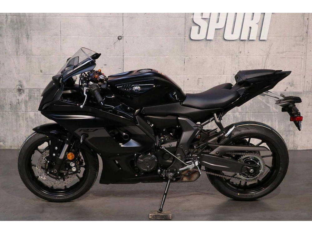 2025 Yamaha Yzf-r7 Démo alt