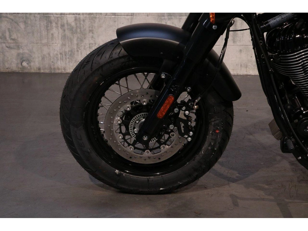 2025 Indian Motorcycle Chief Bobber Dark Horse alt