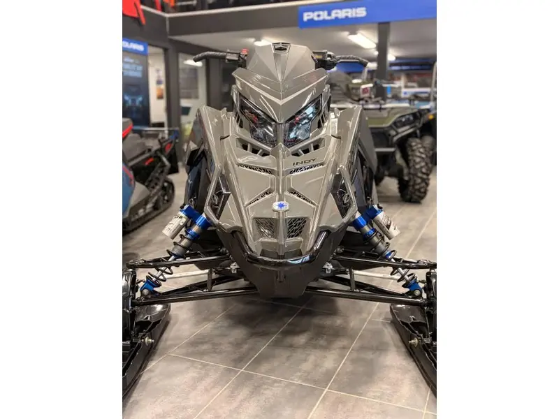 Polaris 850 INDY VR1 137 2025