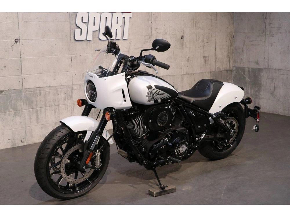 Indian Motorcycle Sport Chief Enr. 2024 alt