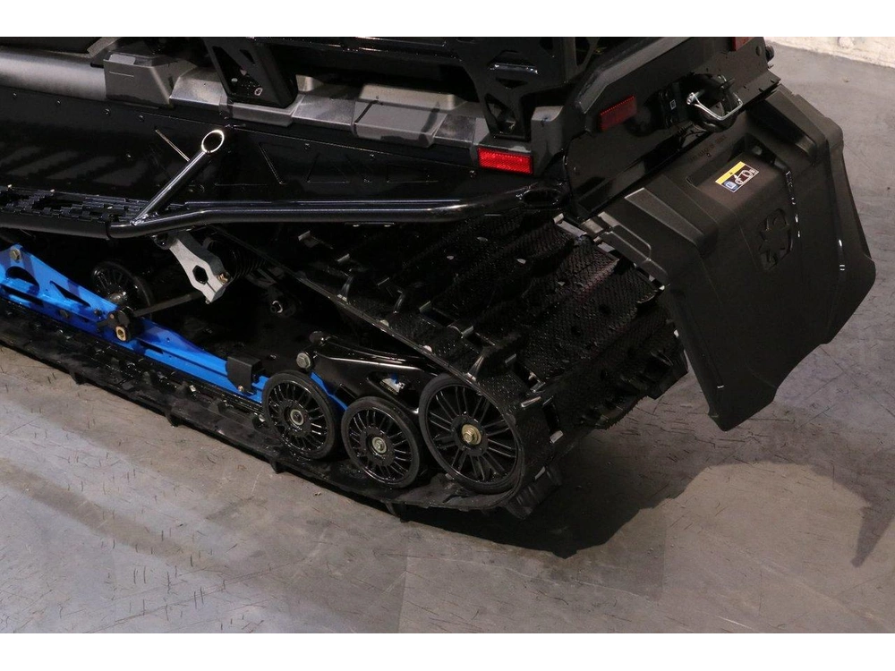 2026 Polaris Polaris Prostar S4 Titan Adventure Ultimate 155 1.5 alt