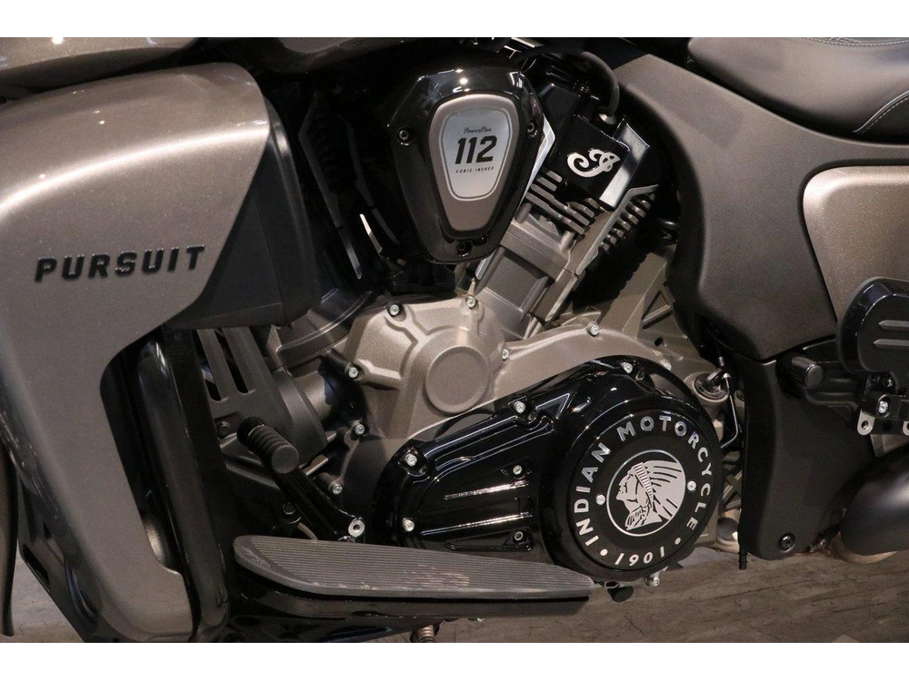 2026 Indian Motorcycle Pursuit Dark Horse + 112 alt
