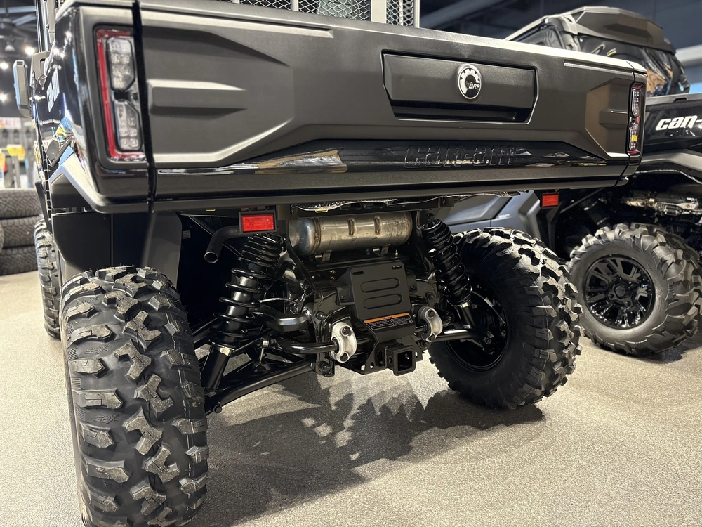 2026 Can-am Defender Xt Cab Hd11-7ltl alt